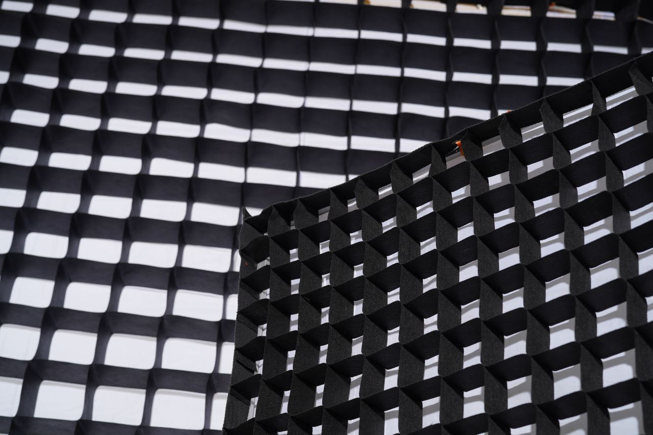 50° FABRIC EGG CRATE with Carrying Case